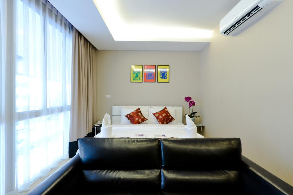 Icheck Inn Skyy Sukhumvit 1 Bangkok Luaran gambar